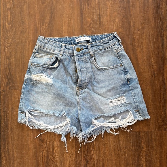 Zara Pants - Zara Women's Ripped Jean Shorts - Light Blue